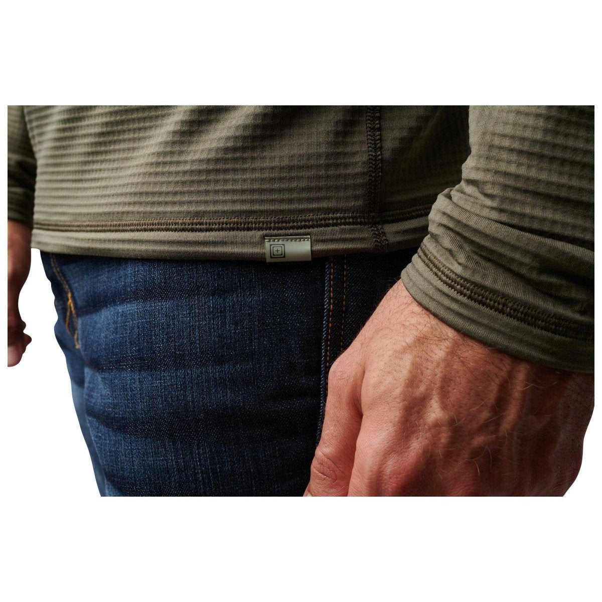 CHAMARRA TÁCTICA 5.11 - STRATOS 1/4 ZIP - Risk Top Tactical