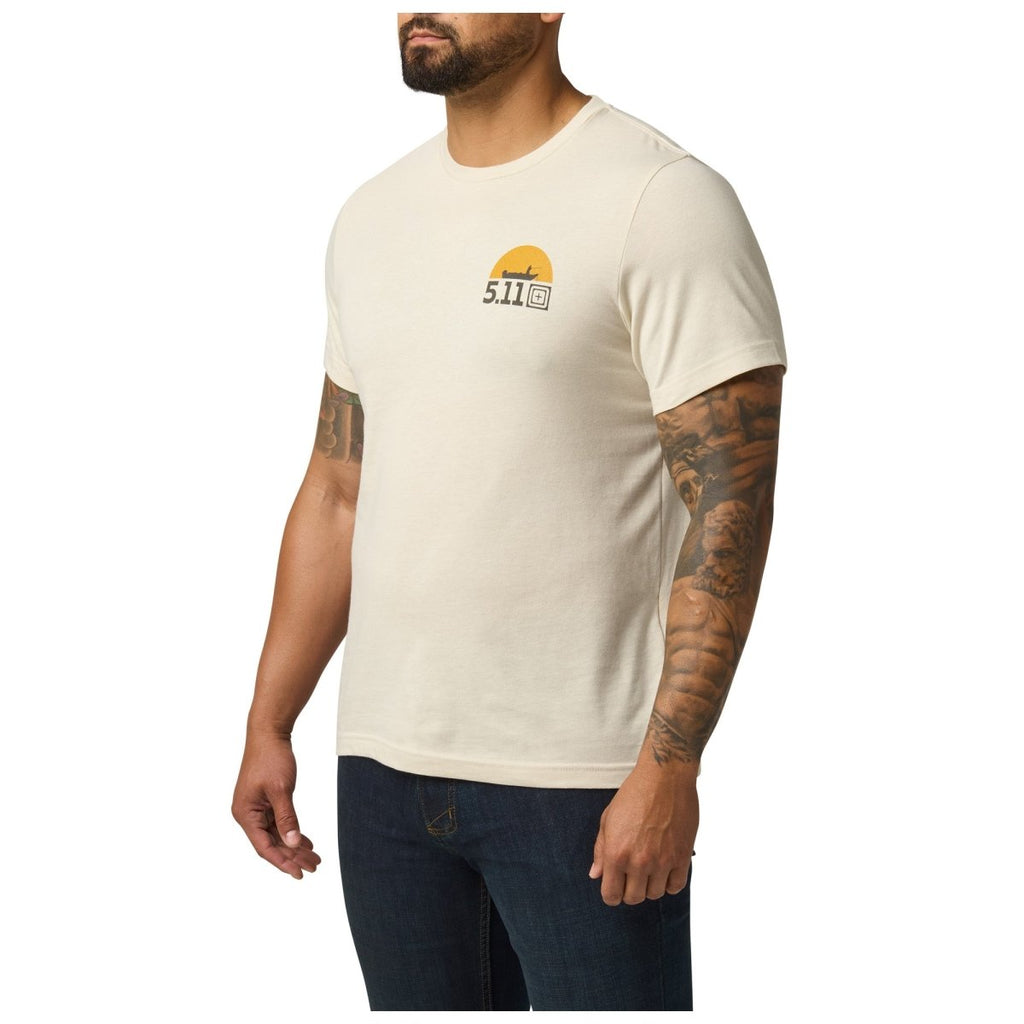 PLAYERA TACTICA 5.11 - TROUT ON! TEE - Risk Top Tactical