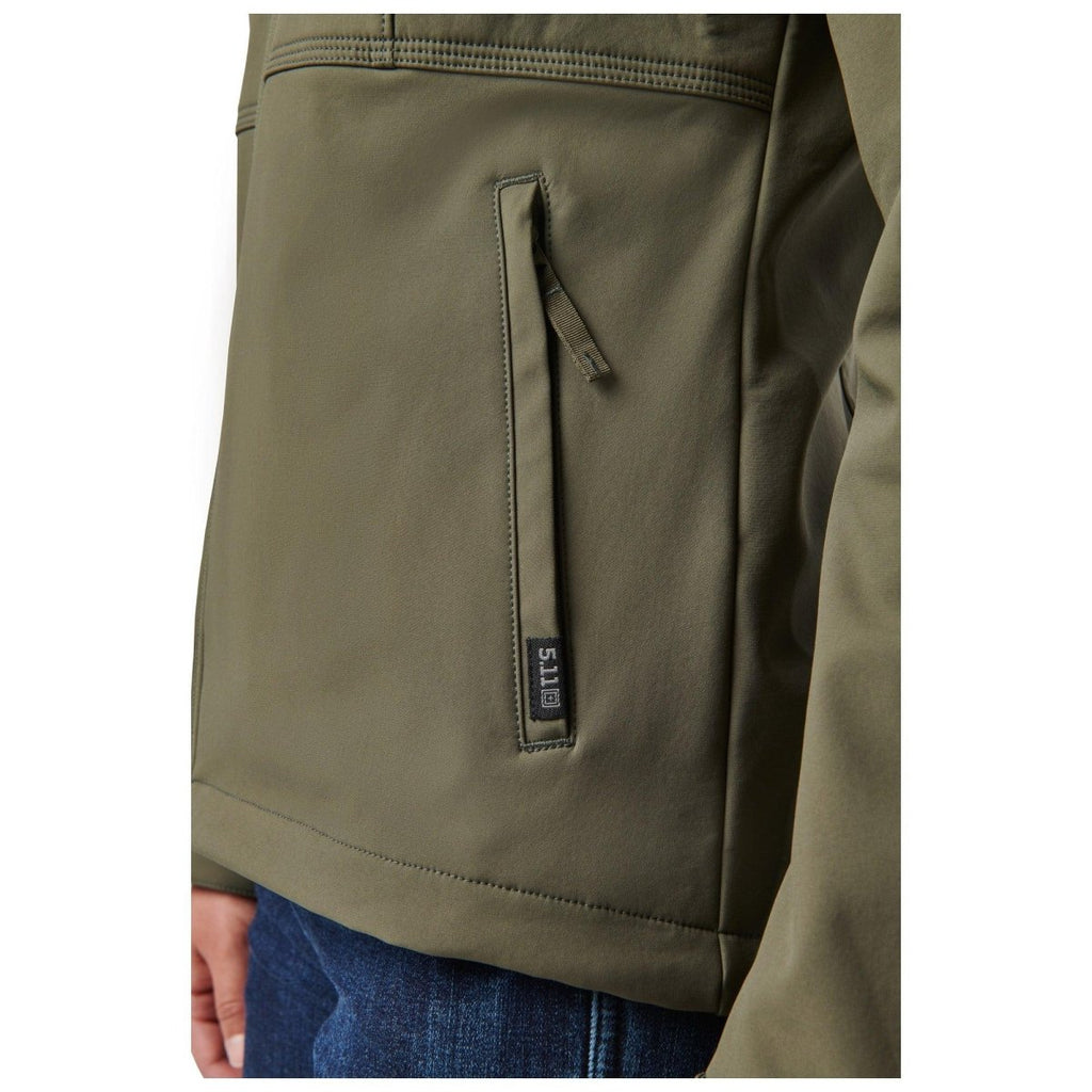 CHAMARRA 5.11 - LEONE SOFTSHELL PARA MUJER - Risk Top Tactical