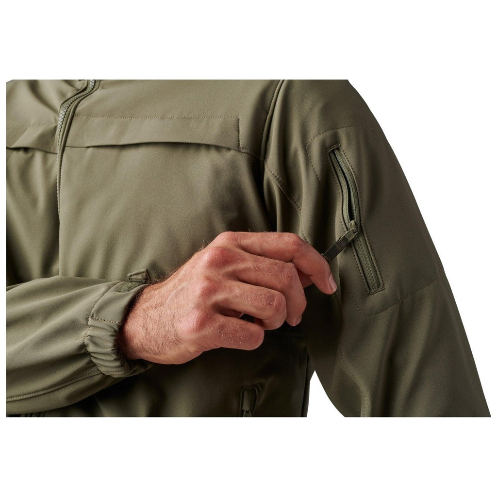 CHAMARRA TACTICA 5.11 - CHAMELEON SOFTSHELL 2.0 - Risk Top Tactical